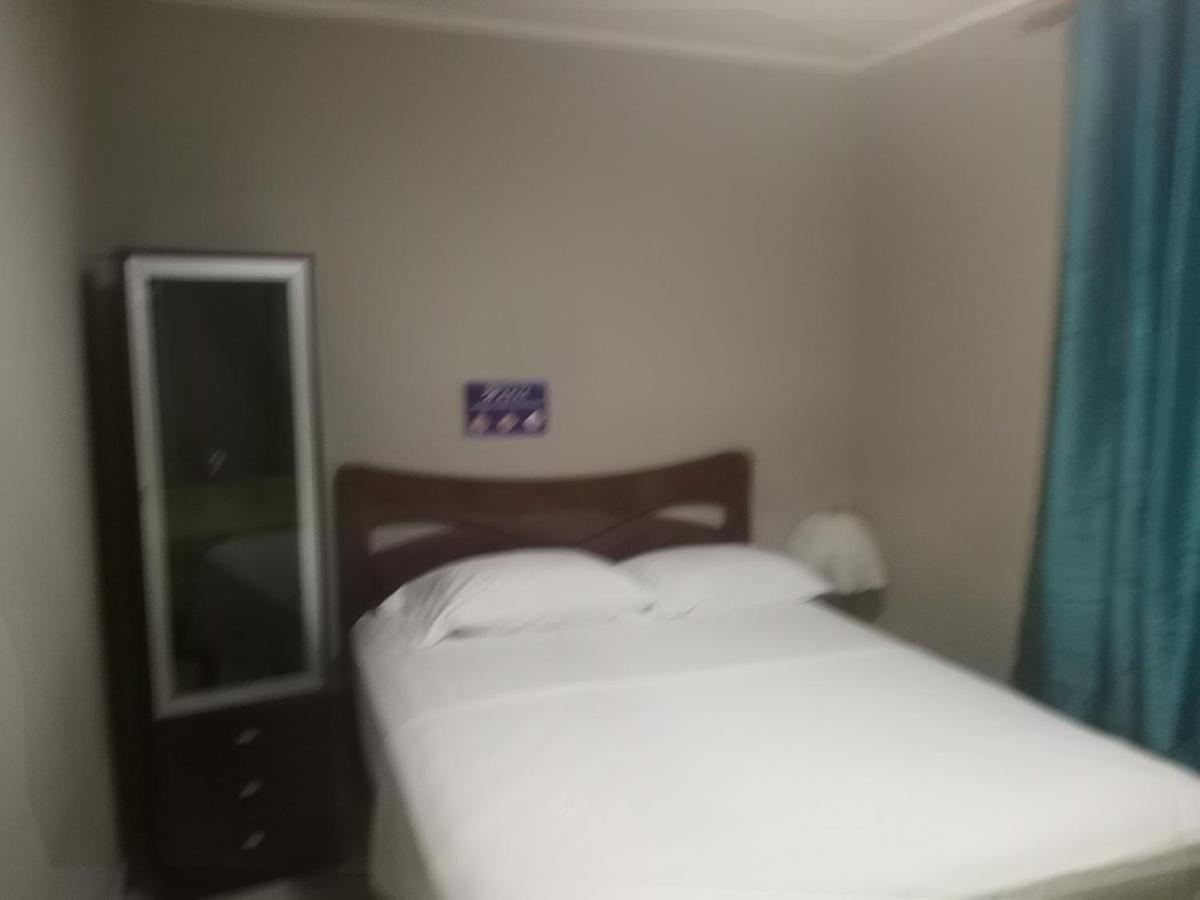 Hotel Premier Inn Manta Eksteriør billede
